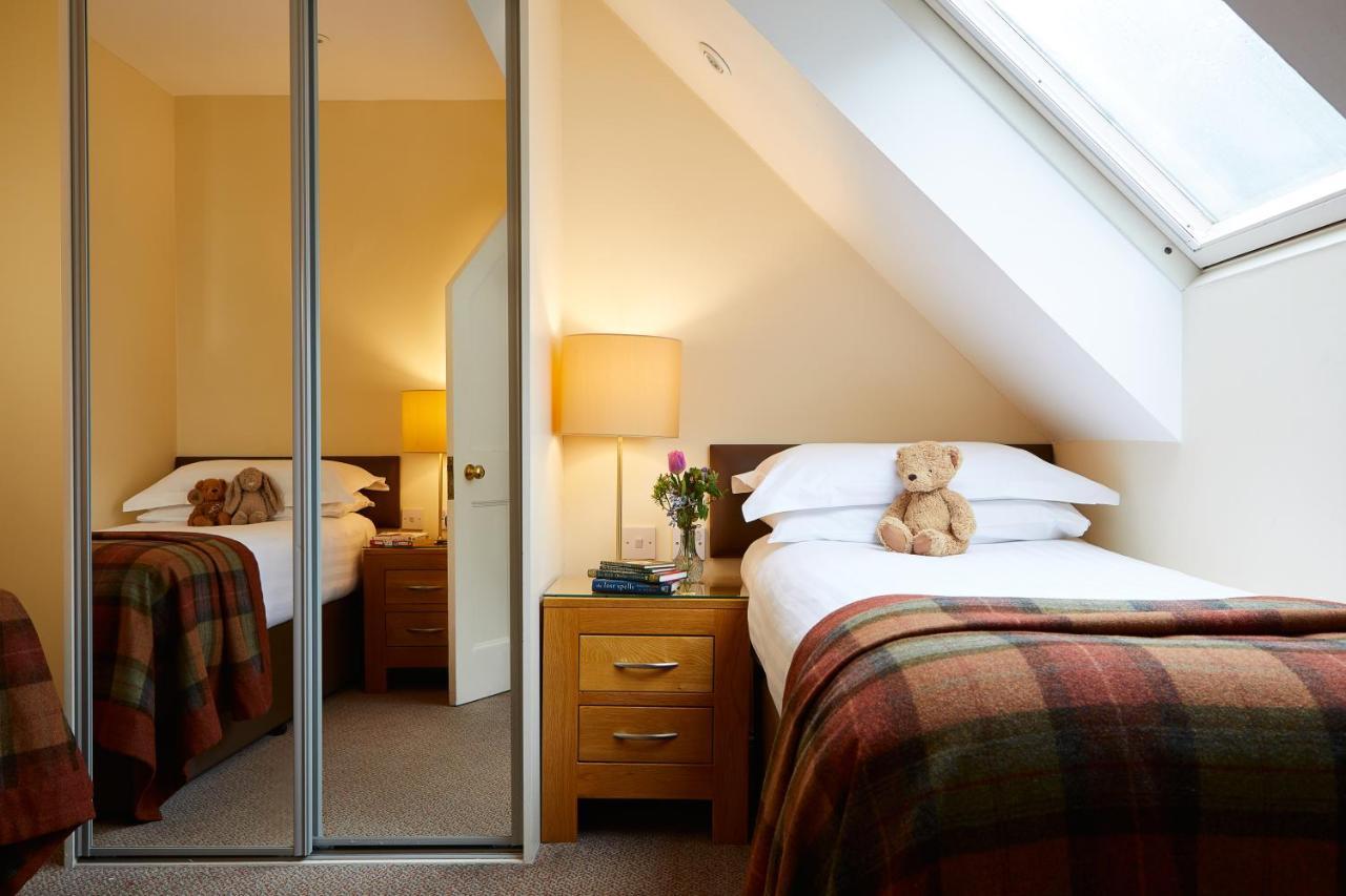 Macdonald Elmers Court Resort Lymington Exterior foto