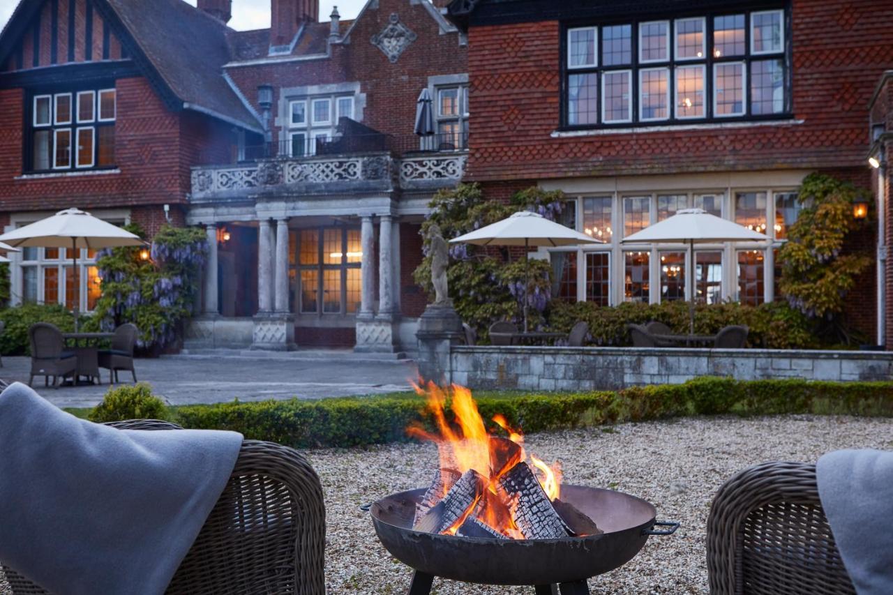 Macdonald Elmers Court Resort Lymington Exterior foto